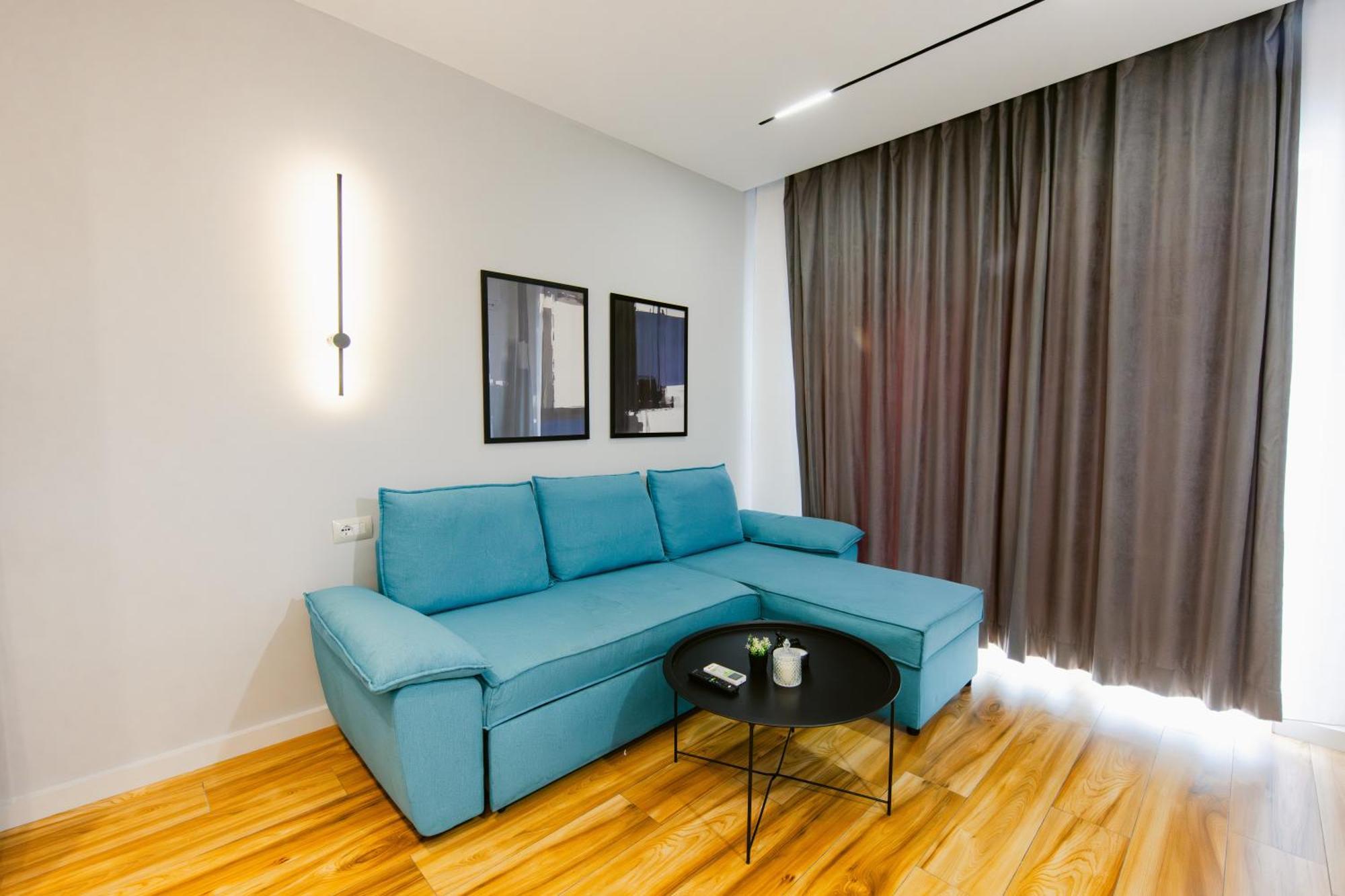 Durres Str Modern Apartments - The Nest Tirana Exterior photo