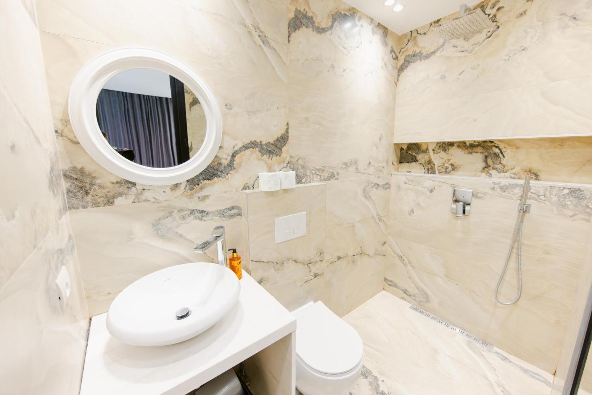 Durres Str Modern Apartments - The Nest Tirana Exterior photo